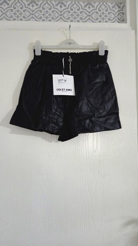 Pantaloncini corti odi amo - odi,