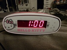 Read hello kitty - "read",