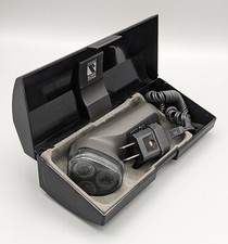 Philips Philishave 825 Rasoio Elettrico Ricaricabile Sistema Doppia Azione