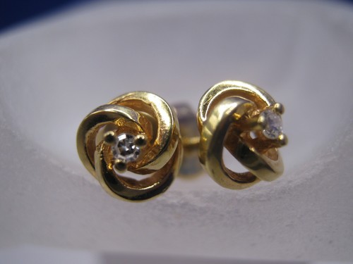 Eleganti orecchini bottone - eleganti,