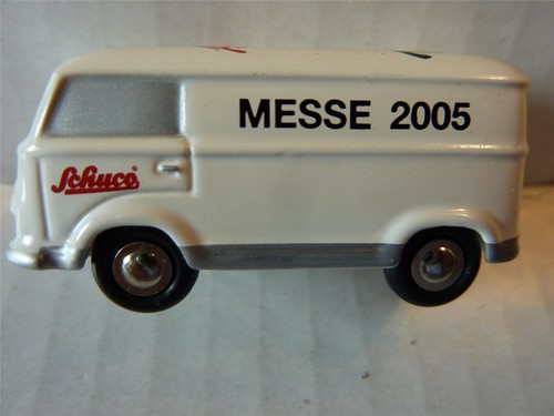 Piccolo schuco ford - 1/90,