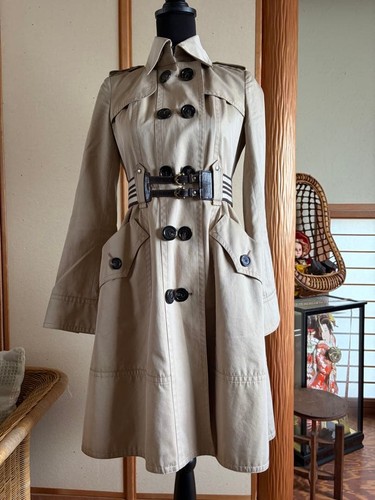 Trench coat burberry etichetta - trench,
