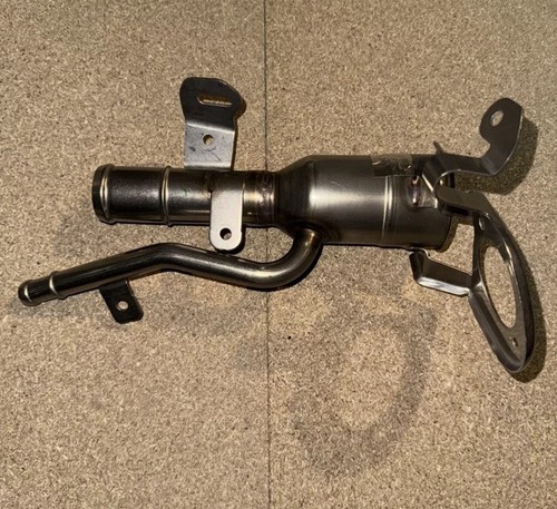 Tubo riempimento carburante