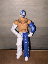 MATTEL WWE 2011 REY MYSTERIO