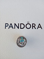 Charm Pandora vita nell'oceano