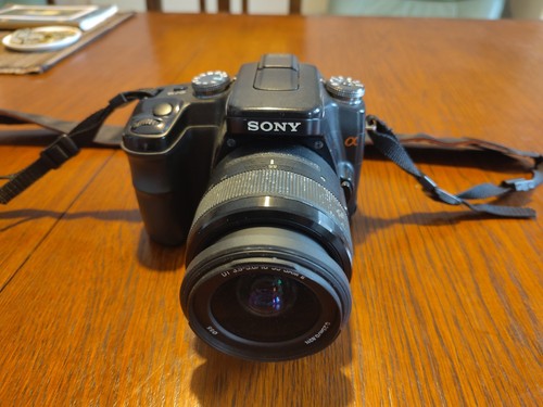 Sony alpha 100 2 - alpha, a