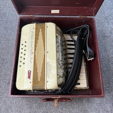 Fisarmonica nobile vintage con - fisarmonica,
