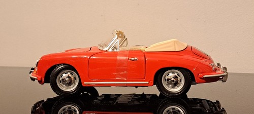 Modellino pressofuso auto