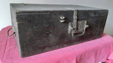 Antico Baule/cassa  in legno, cerniere, serratura e maniglie in metallo, anni'20