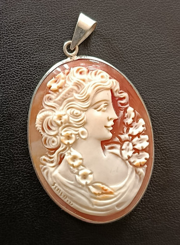 Signed gentile shell cameo - gentile,