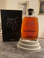 MAGNUM 4,5 LT. GRAPPA BARRIQUE AMARONE OF BONOLLO CON PIEDISTALLO IN LEGNO.