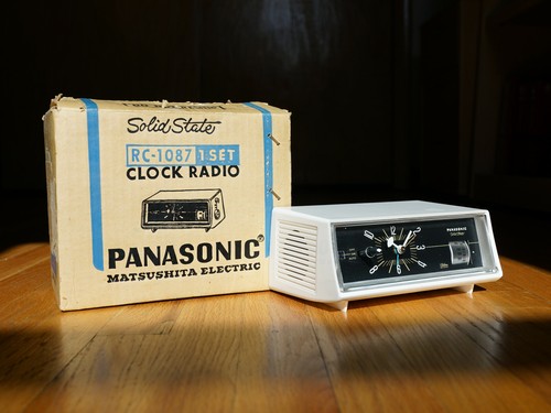 Panasonic flip clock radio - flip,