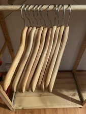 Grucce per abiti legno - grucce,