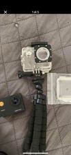 Apeman Action Cam 1080p + Valigetta Con Vari Attacchi E Impermeabile