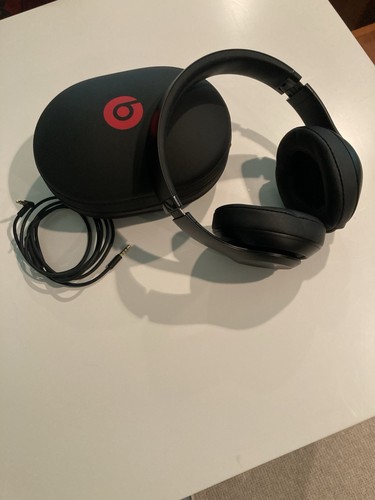 Beats dre - by, solo