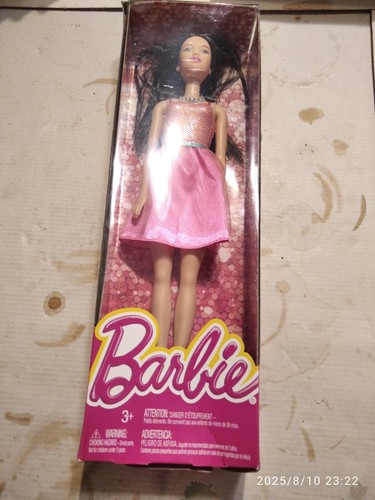 Barbie asiatica nuova con - barbie,