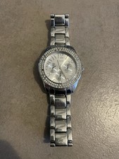 Orologio analogico argentato da polso da donna Guess