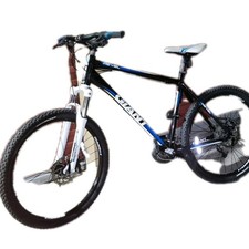 GIANT MOUTIAN BIKE