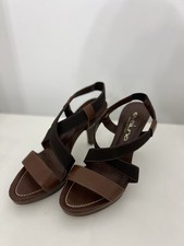 Sandali aperti in pelle con