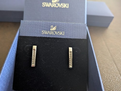 Silvertone clear swarovski - silvertone,