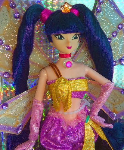 Winx club doll art piece - doll,