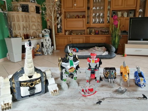 Power rangers ultrazord bandai - power,