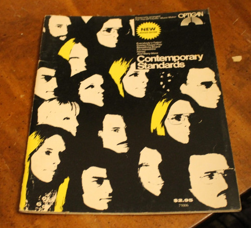 Standard contemporanei - , ~