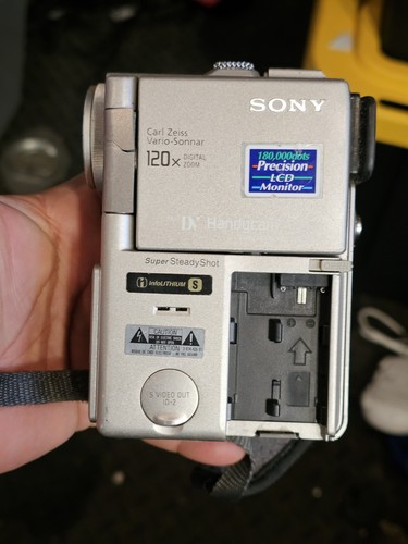 Sony dcr pc1 handycam digital - sony, dcr-pc1