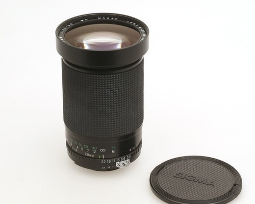 Exakta macro 200 mm - macro, 28-200