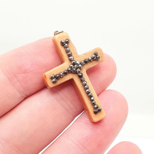 Collana antica croce pendente