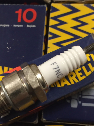 Candele magneti marelli f7nc - candele,