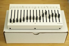 Controller MIDI Michigan Synth