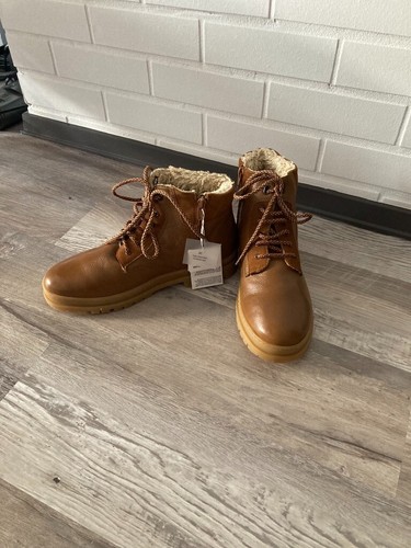 Nwt zara light brown - nwt, leather