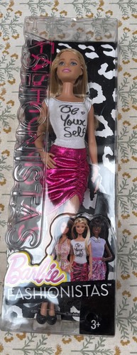 Barbie bambola fashionistas
