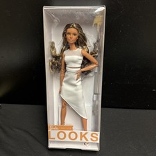 MODELLO #1 HISPANIC BARBIE