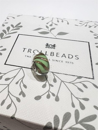Charm trollbeads vetro - in,