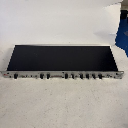 Processore preamplificatore - processore,
