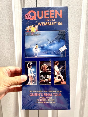 Live wembley by queen - live, at