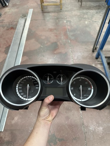 Quadro strumenti - quadro,