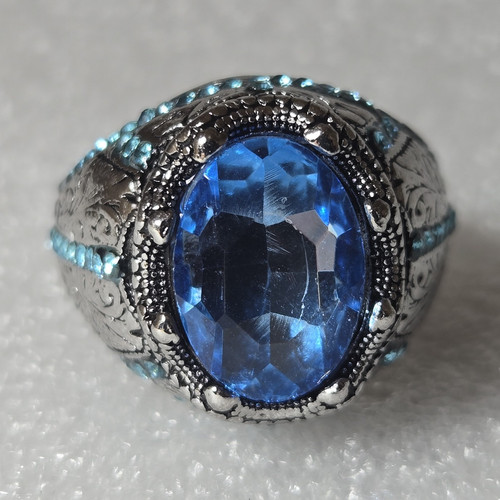 Anello cocktail pietra