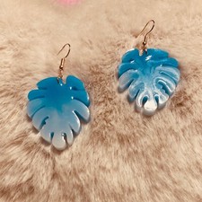 Orecchini In Resina Fatti A