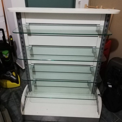 Arredamento negozio usato - ,