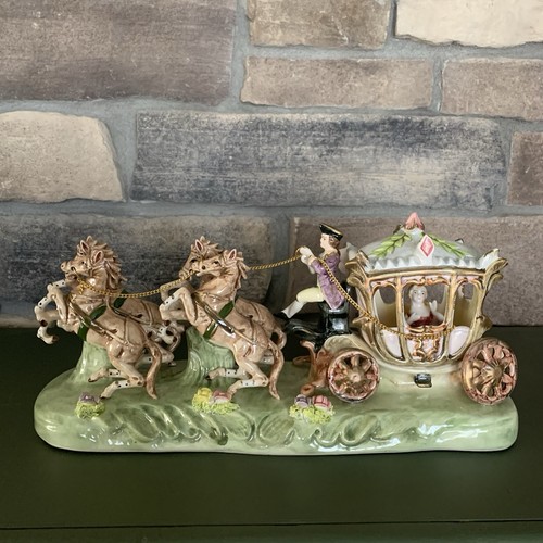 Carrozza vintage porcellana