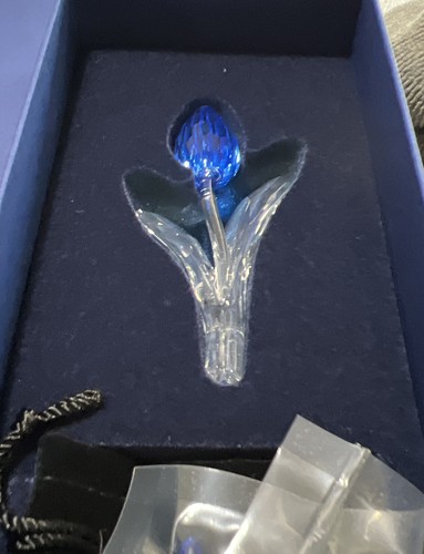 Swarovski 2002 blue tulip scs - 2002,