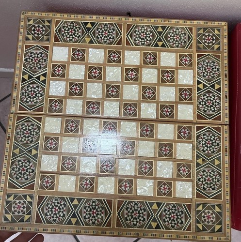 Scacchiera legno intarsiata - in,