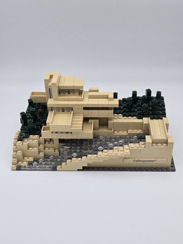 Lego architecture falling - architecture:,