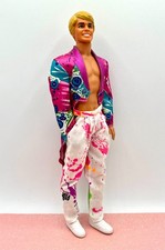Vecchio vestito bambola barbie - vecchio,