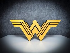 Wonder woman action figure - woman,