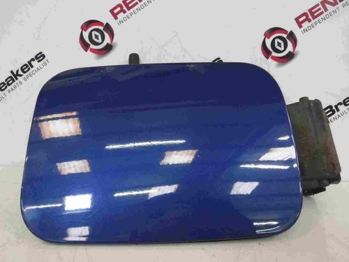 Coperchio parafango carburante