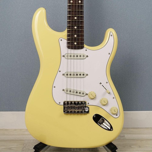 Fender yngwie malmsteen - fender,
